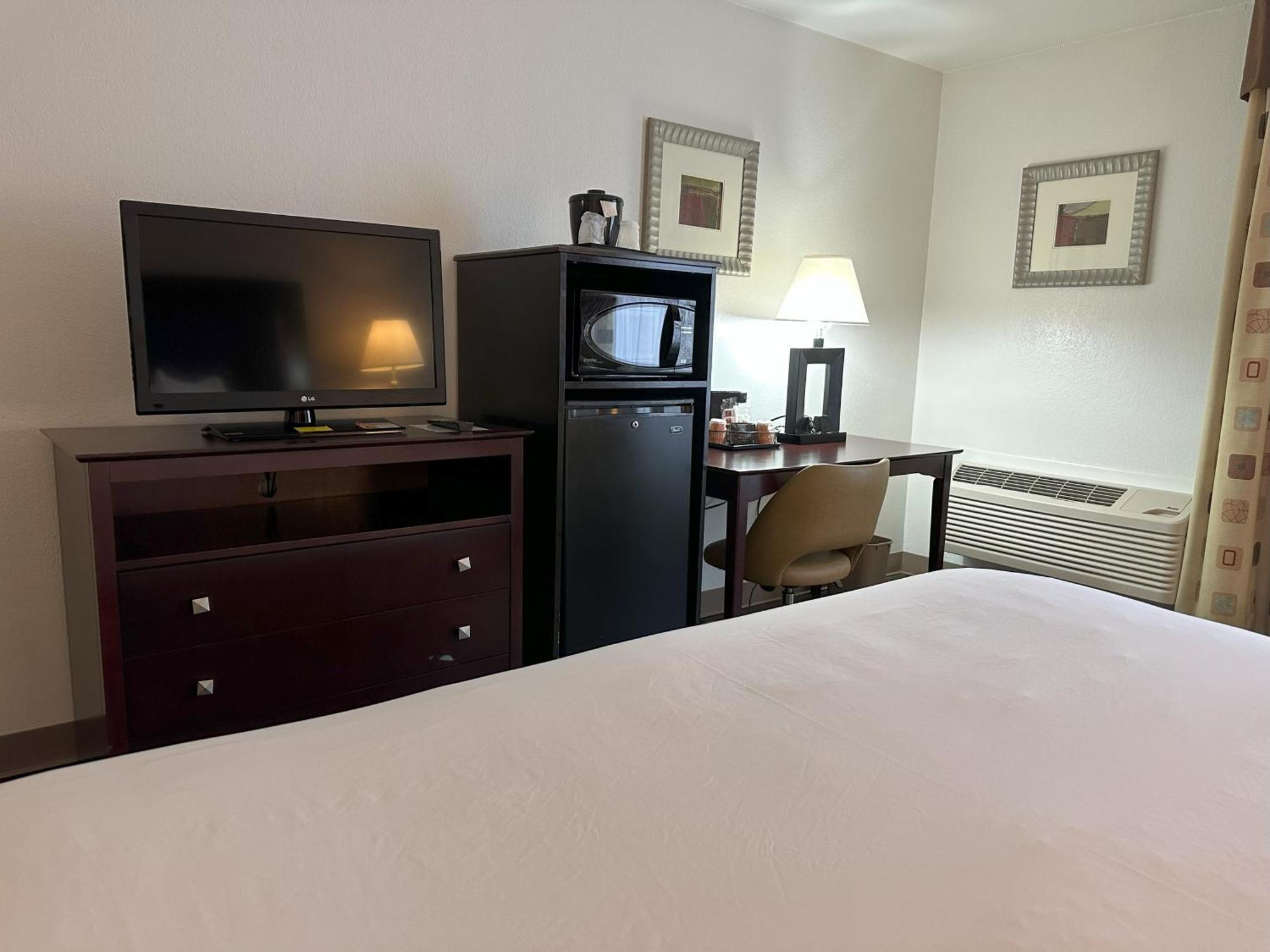 Quality Inn & Suites Everett Exteriör bild