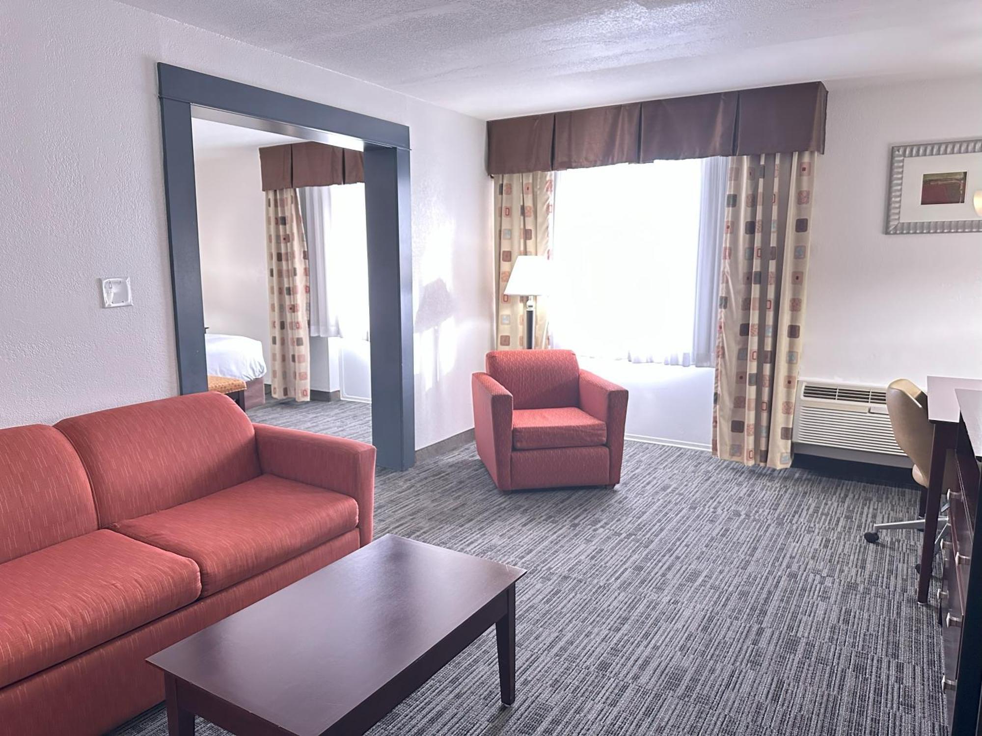 Quality Inn & Suites Everett Exteriör bild