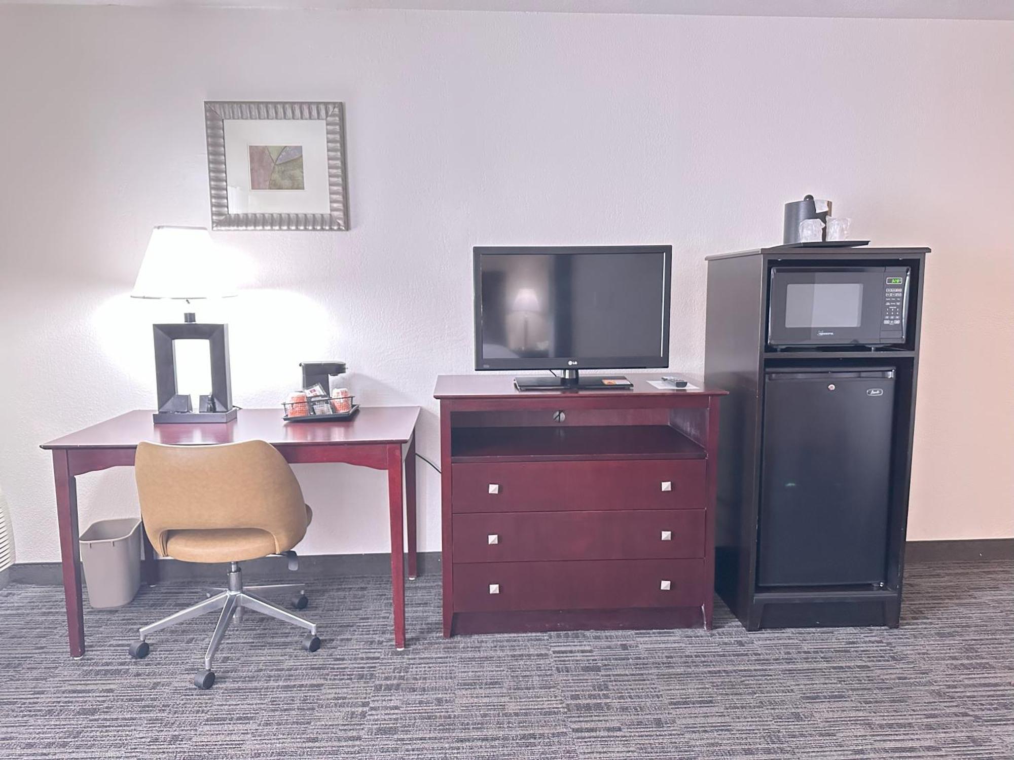 Quality Inn & Suites Everett Exteriör bild