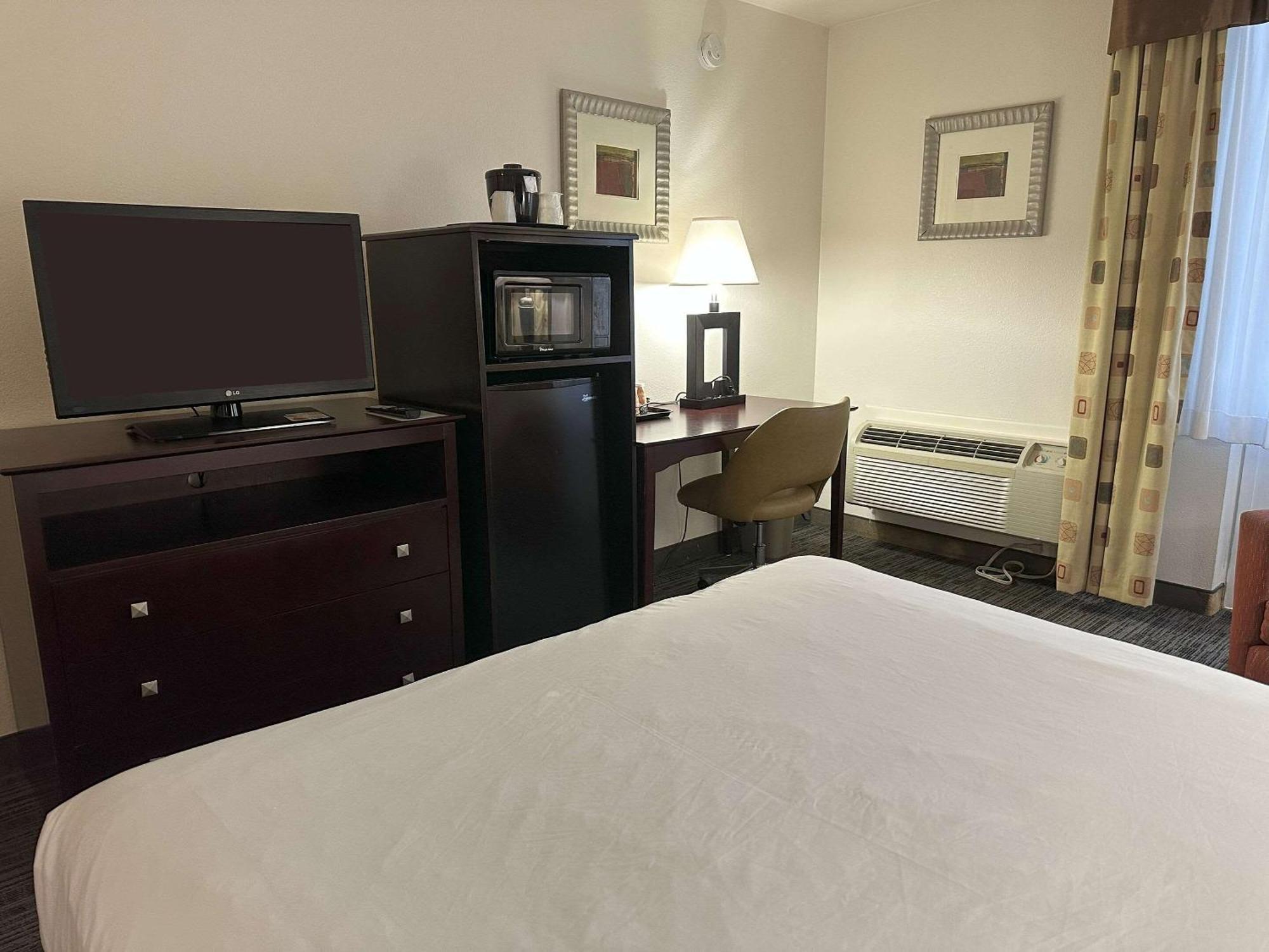 Quality Inn & Suites Everett Exteriör bild